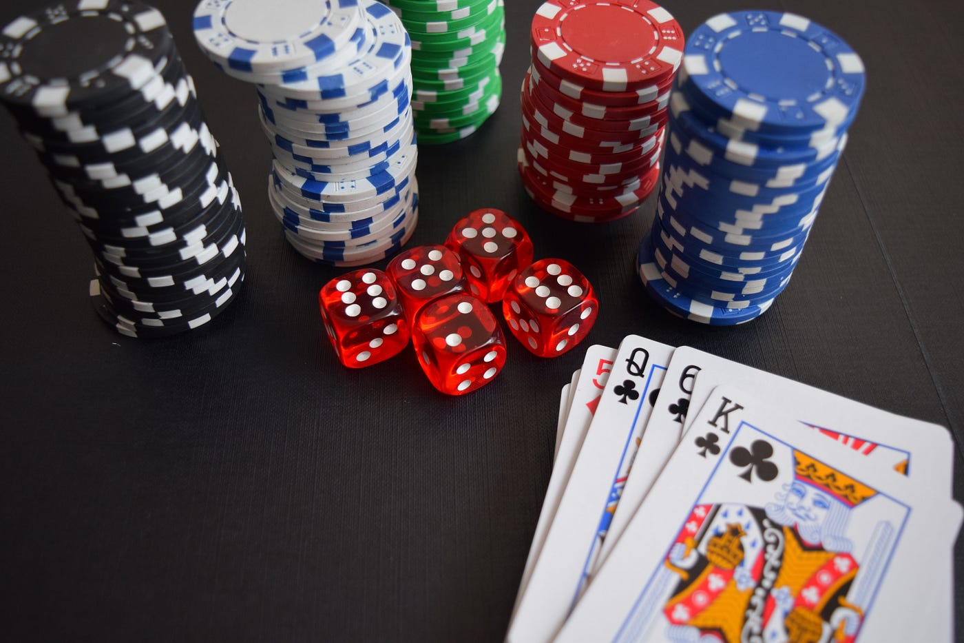 Illustration of probability in games and gambling